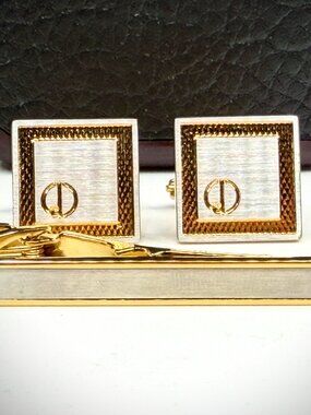 Vintage Dunhill Gold Tone Two Tone Square Cufflinks & Tie Bar Set SS315